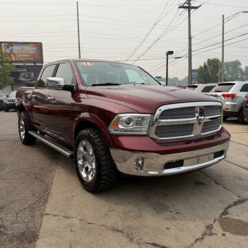 2016 RAM 1500 Laramie