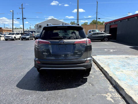 2017 Toyota RAV4 XLE