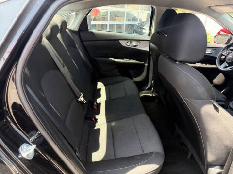 2024 Kia Forte LX