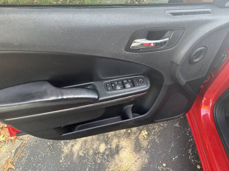 2014 Dodge Charger SXT