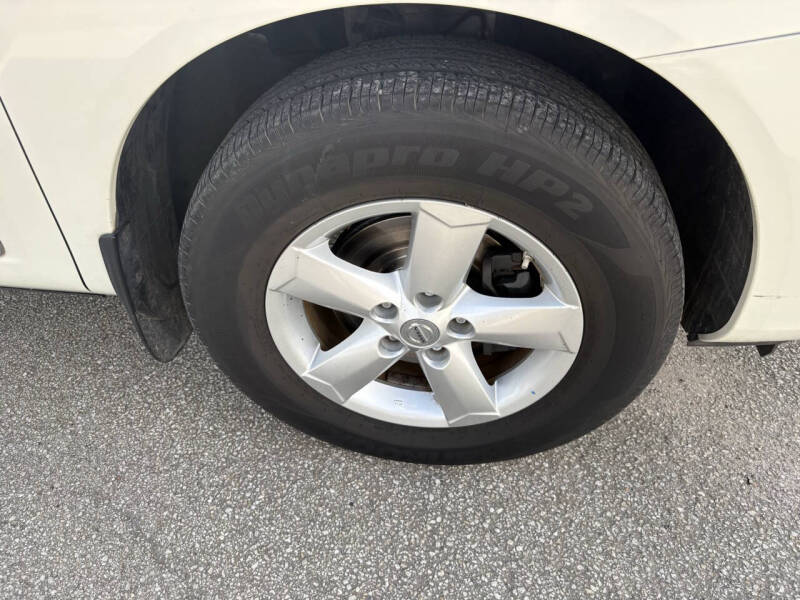 2013 Nissan Rogue S