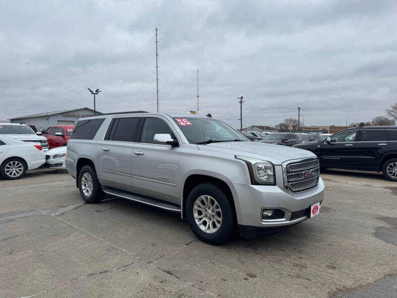 2015 GMC Yukon XL for sale at UNITED AUTO INC in South Sioux City NE