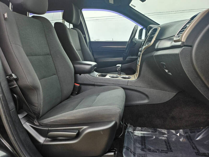 2015 Jeep Grand Cherokee Laredo