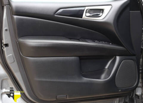 2020 Nissan Pathfinder SV