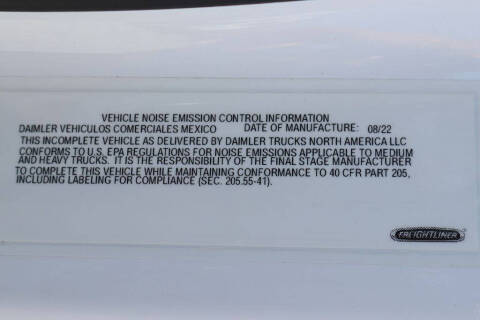 2023 Freightliner M2 106