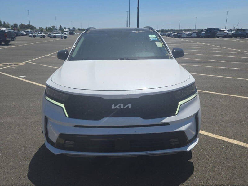 2022 Kia Sorento SX