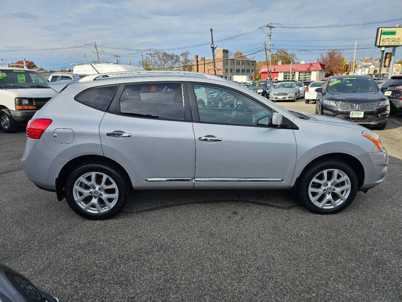 2011 Nissan Rogue S