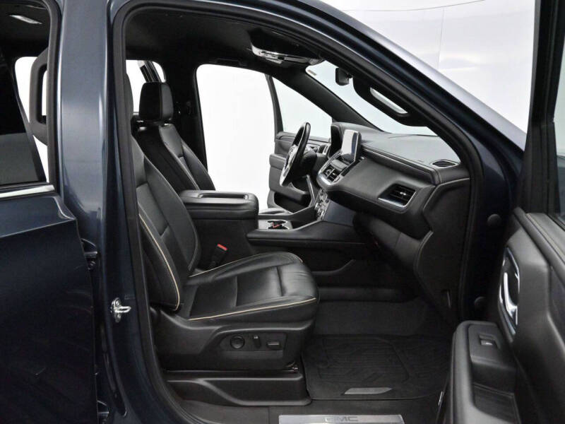 2021 GMC Yukon XL SLT