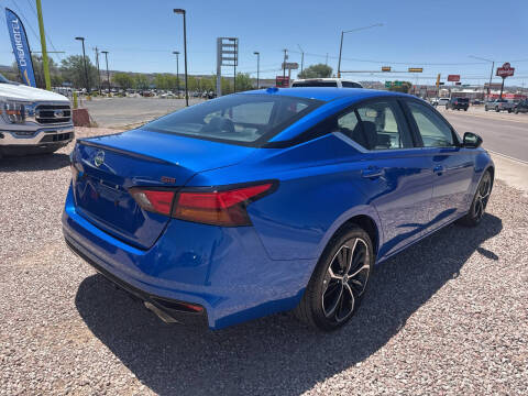 2025 Nissan Altima 2.5 SR