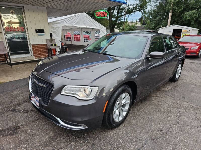 2016 Chrysler 300 for sale at New Wheels in Glendale Heights IL
