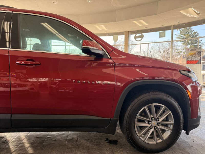 2023 Chevrolet Traverse LT Cloth