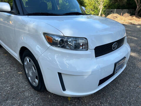 2008 Scion xB
