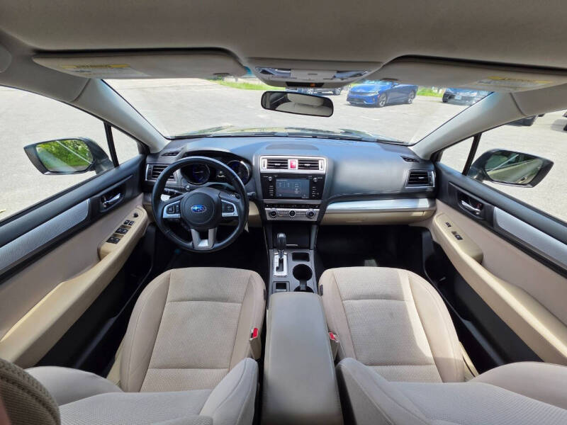 2017 Subaru Outback 2.5i Premium