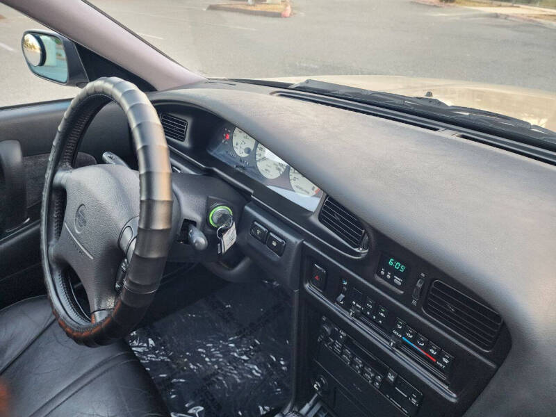 1994 Nissan Maxima SE