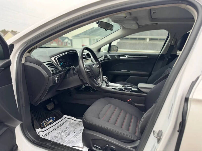 2013 Ford Fusion SE
