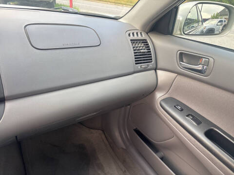 2006 Toyota Camry LE
