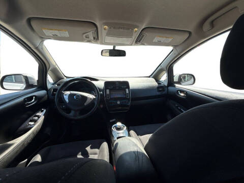 2017 Nissan LEAF SV