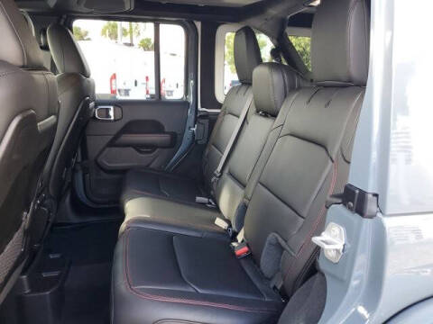 2025 Jeep Wrangler Rubicon X