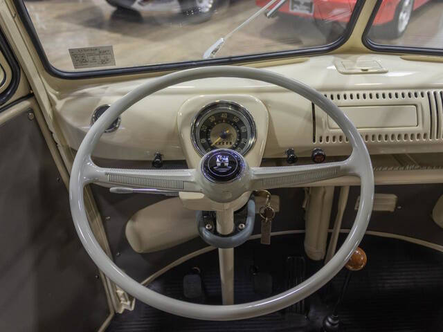 1967 Volkswagen Westfalia Camper