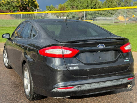 2015 Ford Fusion SE