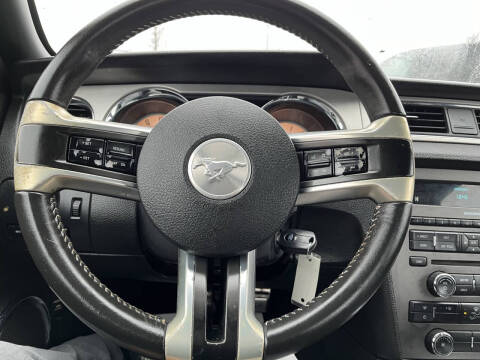 2010 Ford Mustang V6