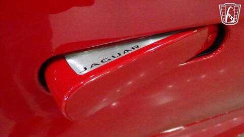 2016 Jaguar F-TYPE R