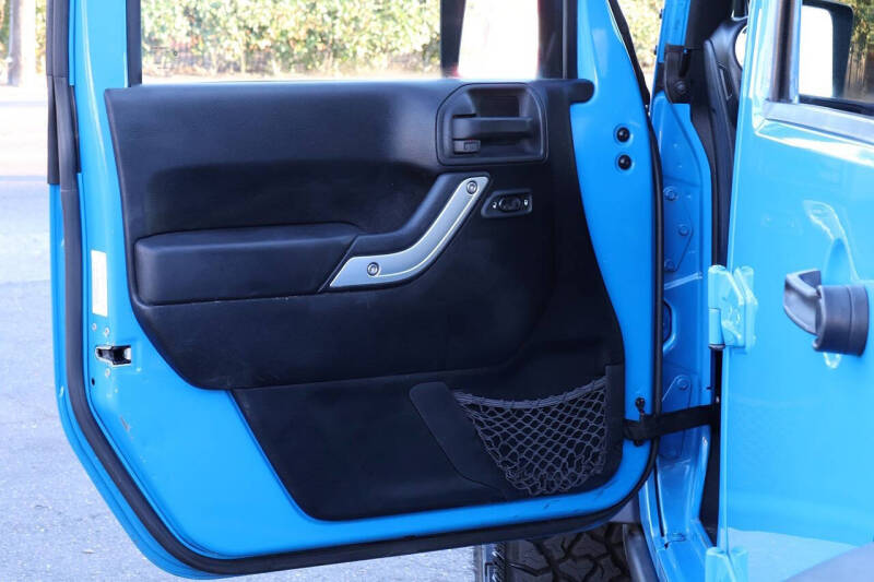 2012 Jeep Wrangler Unlimited Rubicon