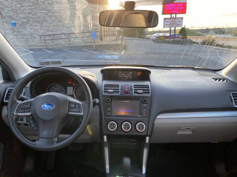 2016 Subaru Forester 2.5i