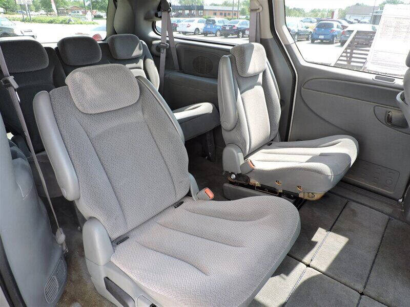 2006 Chrysler Town and Country Touring