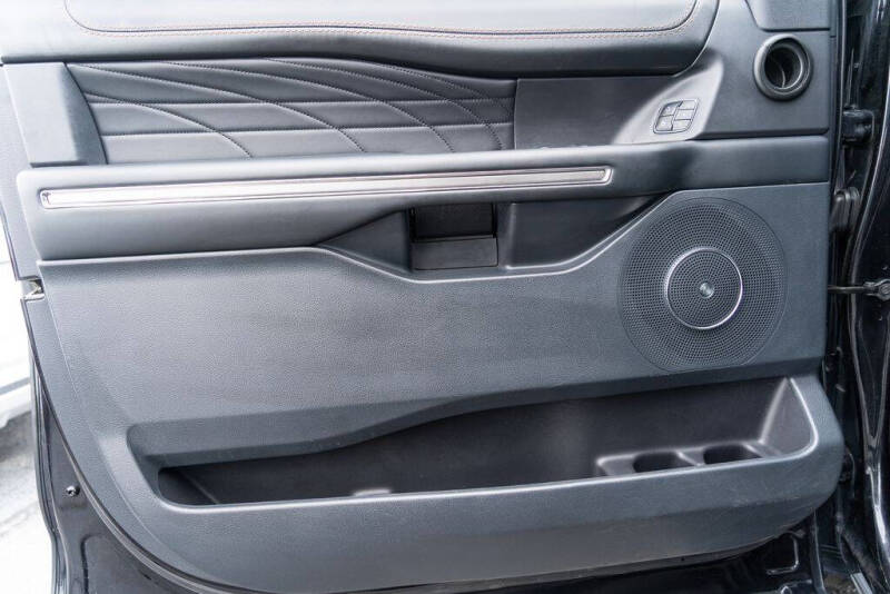 2022 Ford Expedition MAX Platinum