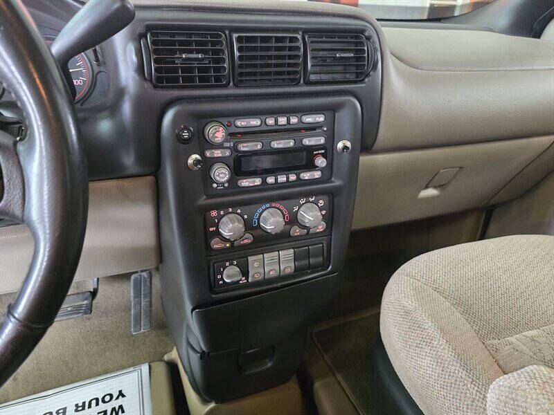 2004 Pontiac Montana