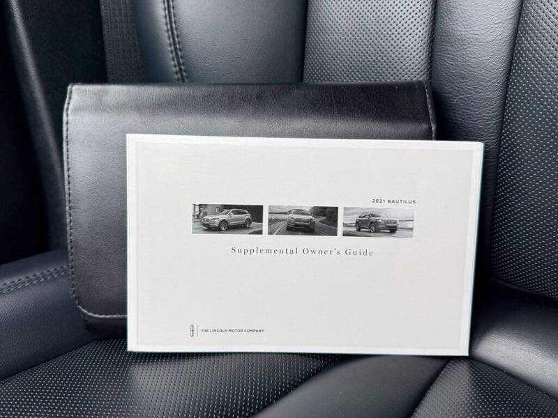 2021 Lincoln Nautilus Standard