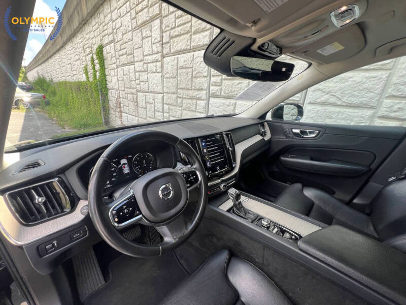 2019 Volvo XC60 T5 Inscription
