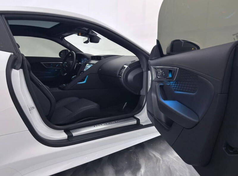 2024 Jaguar F-TYPE P450 R-Dynamic