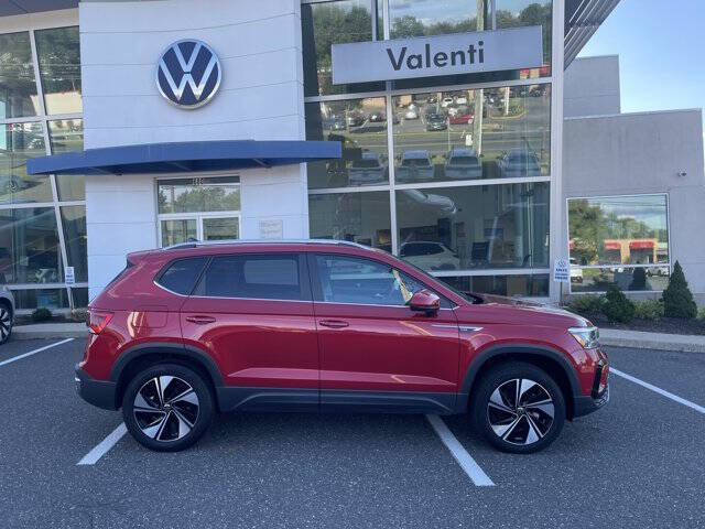 2024 Volkswagen Taos SE 4Motion