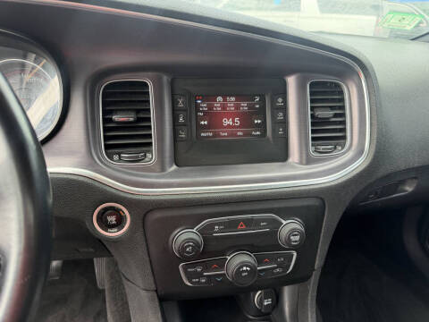 2016 Dodge Charger SE