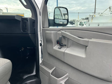 2016 Chevrolet Express 2500