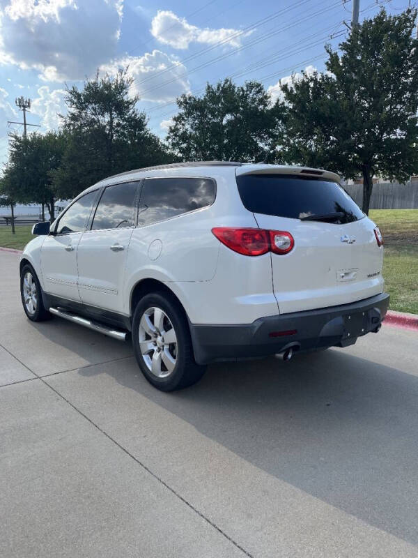 2011 Chevrolet Traverse LTZ