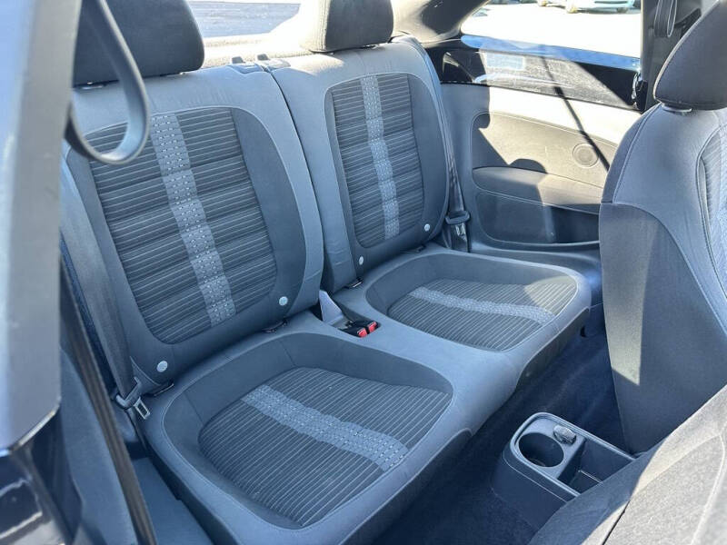 2012 Volkswagen Beetle