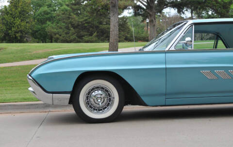 1963 Ford Thunderbird