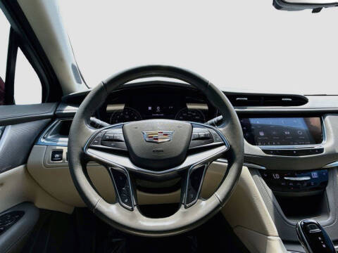 2020 Cadillac XT5 Premium Luxury
