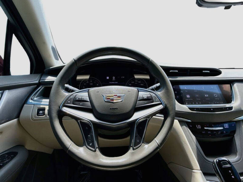 2020 Cadillac XT5 Premium Luxury