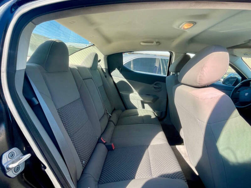 2008 Dodge Avenger SE