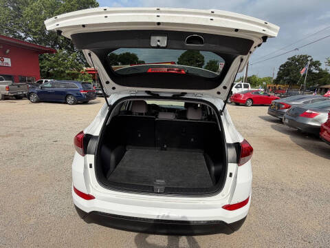 2018 Hyundai Tucson SE