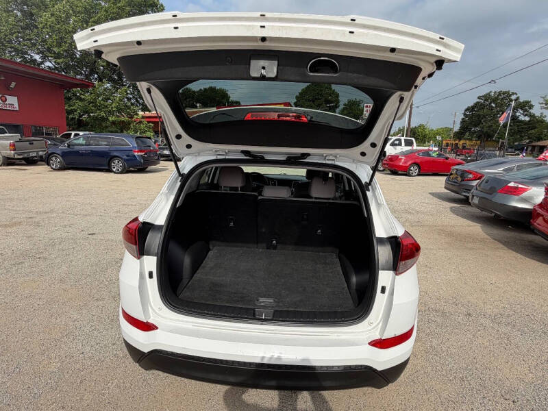 2018 Hyundai Tucson SE