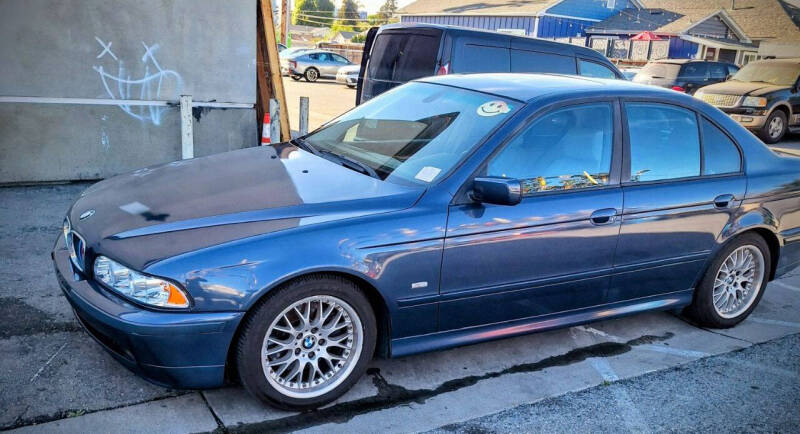 2002 BMW 5 Series 530i