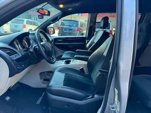 2017 Dodge Grand Caravan SXT