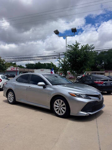 2019 Toyota Camry SE