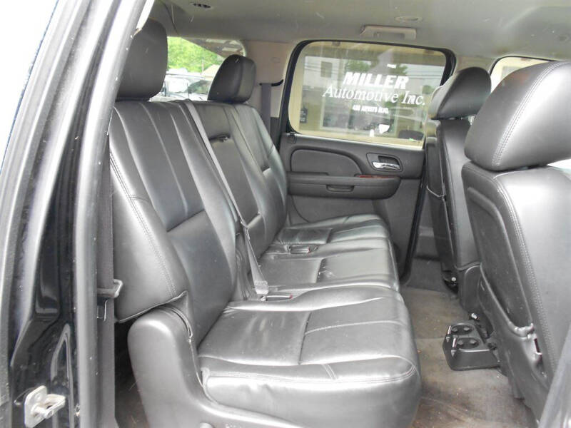 2012 GMC Yukon XL SLT