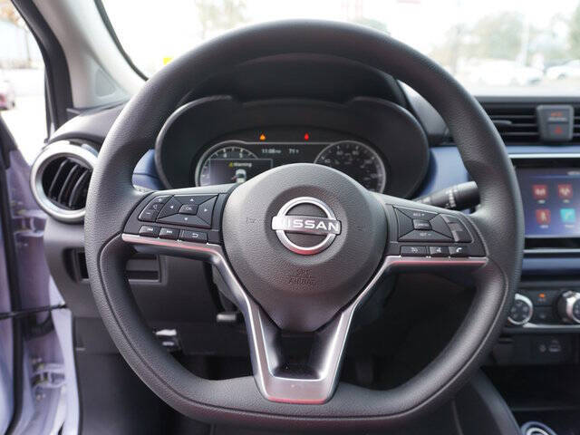 2024 Nissan Versa SV